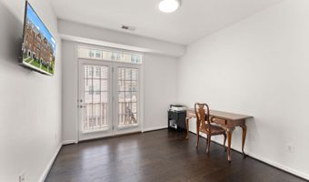 21709 CHARITY Ter 10C, Ashburn, VA 20147