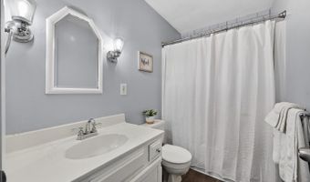 7402 State Road 48, Aurora, IN 47001