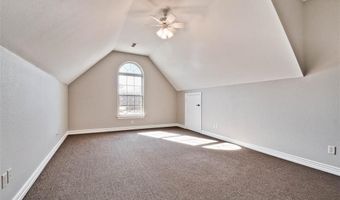 717 NE Essex Ct, Bentonville, AR 72712