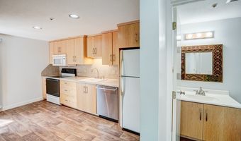522 Tumbling Hawk 522, Acton, MA 01718