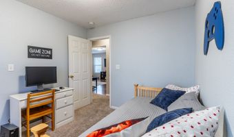 8140 Maple Stream Ln, Indianapolis, IN 46217
