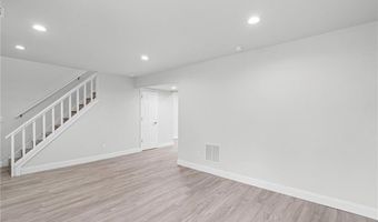 1342 N Hampton Rd, Alpharetta, GA 30009