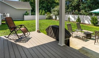 500 Sachem Rd, North Kingstown, RI 02852