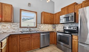 8450 Brookridge Dr, Anchorage, AK 99504