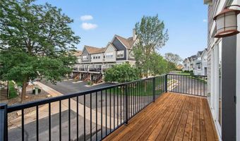 15533 Eagle Shore Dr 806, Apple Valley, MN 55124