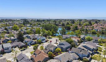 39 Crane Ct, Alameda, CA 94502