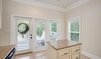 1034 N Pointe Dr, Lincolnton, GA 30817