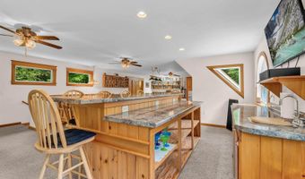 30 Beaver Bog Ln, Abbot, ME 04406