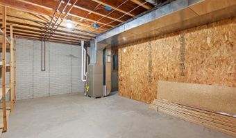 225 Joy Rd, Adrian, MI 49221