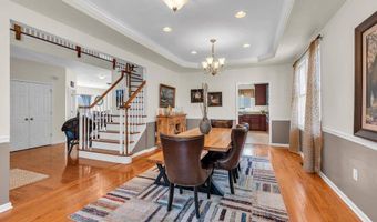 27 Brittany Ct, Atlantic Highlands, NJ 07716