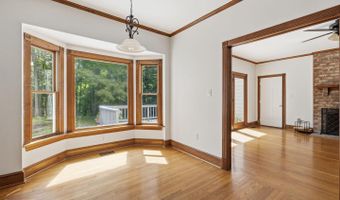 12439 N OAKS Dr, Ashland, VA 23005