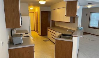 2445 Mulberry Ct, Ann Arbor, MI 48104