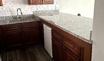 3817 N Asbury Ave, Bethany, OK 73008