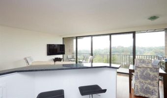 1510 12TH St N Ph5, Arlington, VA 22209