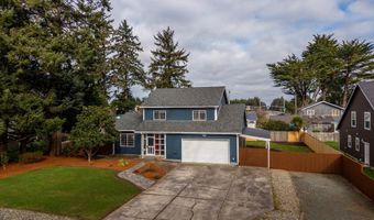 1057 4th St SE, Bandon, OR 97411