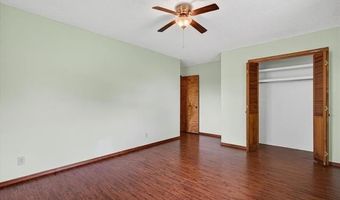 5908 Whitney Ln, Bartlesville, OK 74006