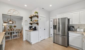 22194 S BEAVERCREEK Rd, Beavercreek, OR 97004
