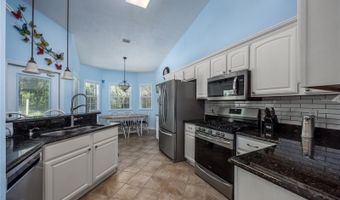 8652 NW 198TH Ln, Alachua, FL 32615