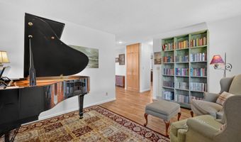 3909 Minnetonka Ave, Ames, IA 50010