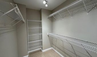 1575 Town Home Dr, Apex, NC 27502