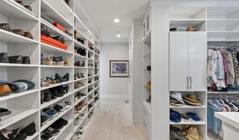 43 Crested Cloud Way, Las Vegas, NV 89135