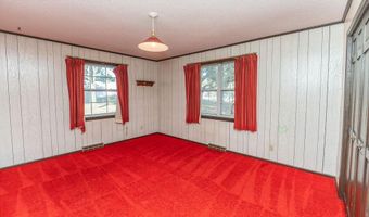 19 Skyline Dr, Adrian, MO 64720