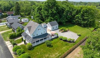 7 Prospect Ave, Narragansett, RI 02882