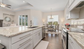 1513 N Shadow Rock Dr, Andover, KS 67002