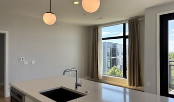 191 Washington St 725, Boston, MA 02135