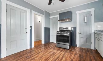 17 Lothrop St 1, Beverly, MA 01915