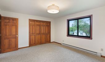 15 Spring Hollow Ln, Barre, VT 05641