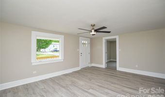 730 W Oakwood Ave, Albemarle, NC 28001