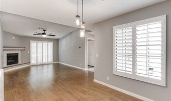 2629 S Durango Dr 202, Las Vegas, NV 89117