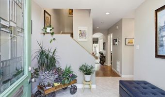 2712 KENWOOD Ave, Alexandria, VA 22302