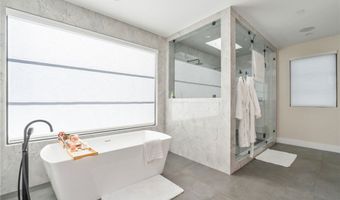 16846 Addison St, Encino, CA 91436