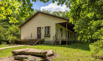 13590 Eddy Rd, Athens, OH 45701