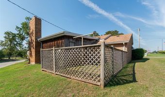 1703 S Mission St, Anadarko, OK 73005