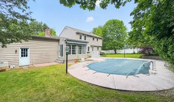 19 Tilton Ln, Andover, MA 01810
