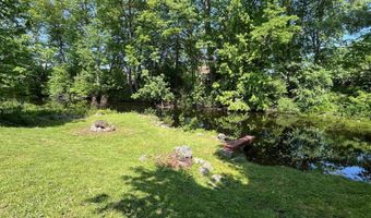 96 French St, Acton, ME 04001