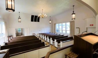 2 Howard St, Augusta, ME 04330