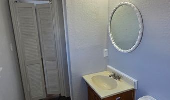 310 S Wickham St, Alvord, TX 76225