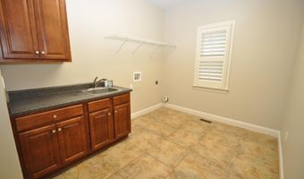 428 STERLING PARK Cir, Alabaster, AL 35007