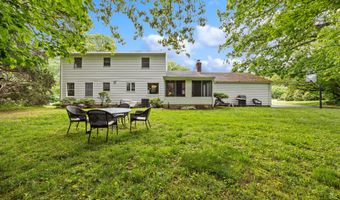 620 Riverside Dr, Cheshire, CT 06410