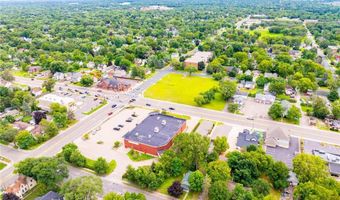 608 School St, Anoka, MN 55303