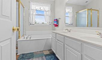 6951 Governors Pointe Blvd, Indianapolis, IN 46217