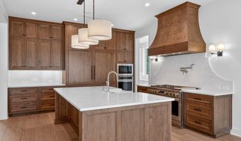 255 CLAYWELL Dr, Alamo Heights, TX 78209