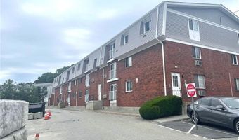 300 Smithfield Rd 30, North Providence, RI 02904
