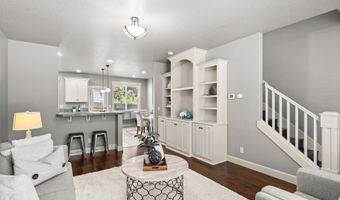 5227 SE BANDON Ln, Milwaukie, OR 97267