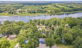 40 Lane 285A Crooked Lk, Angola, IN 46703