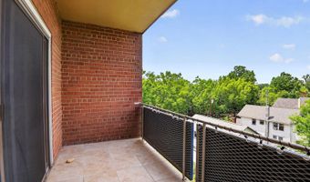 1931 N CLEVELAND St 601, Arlington, VA 22201